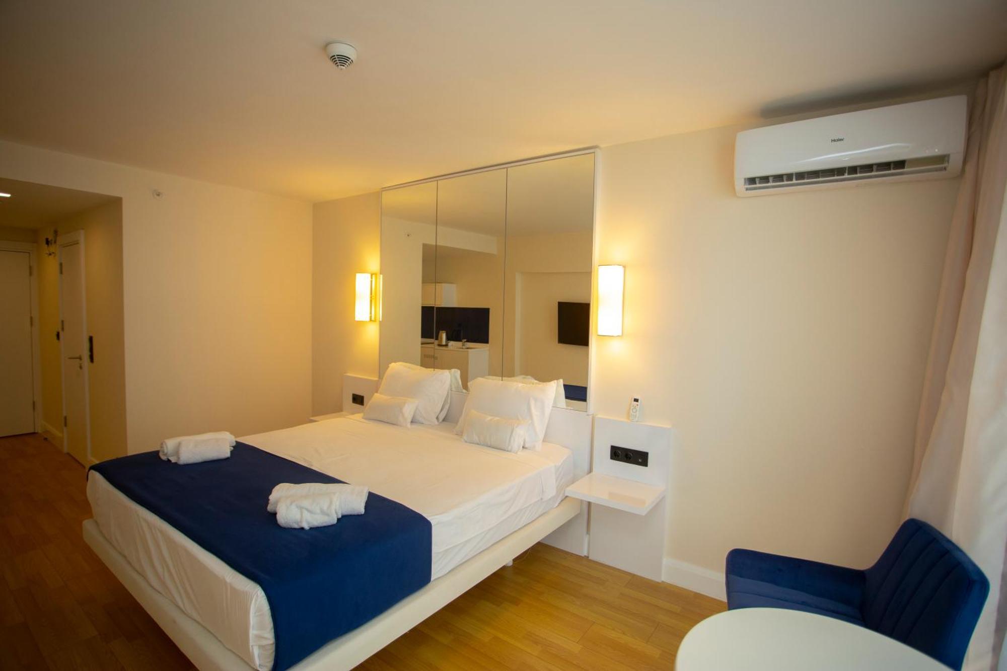 Luxsor & Gorgeous Sea Vlews Apartment Batumi Exterior photo