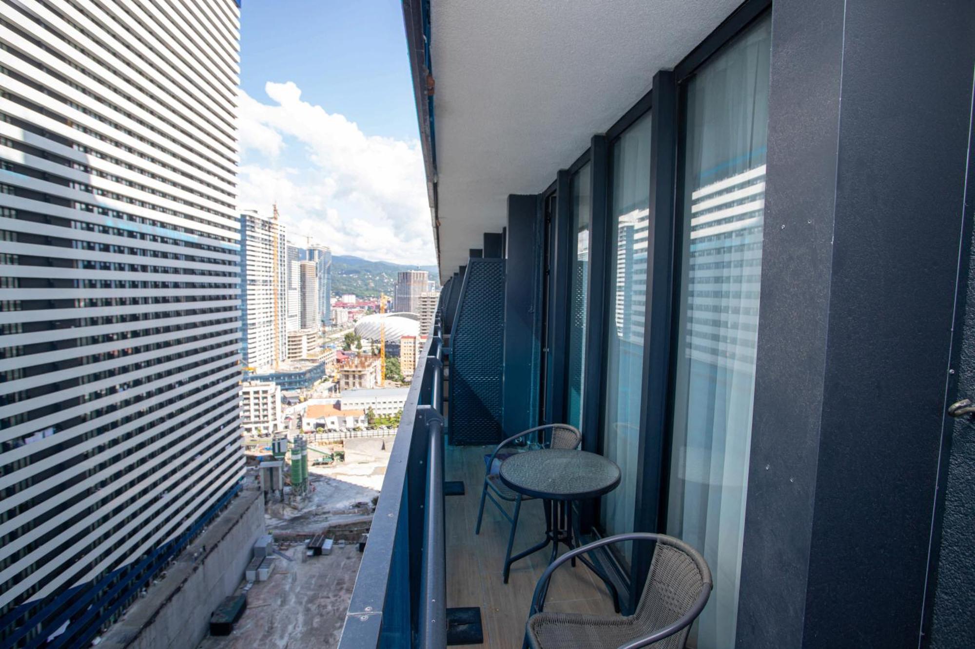 Luxsor & Gorgeous Sea Vlews Apartment Batumi Exterior photo