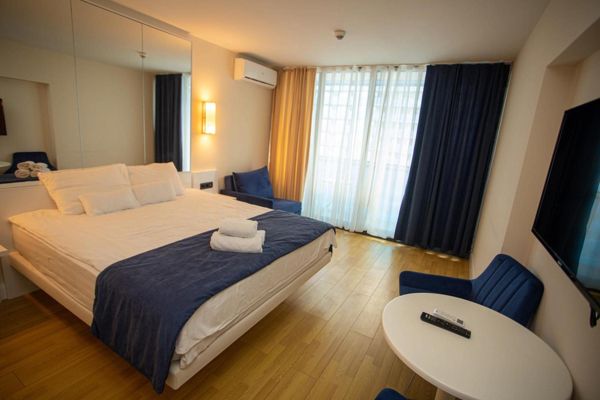 Luxsor & Gorgeous Sea Vlews Apartment Batumi Exterior photo